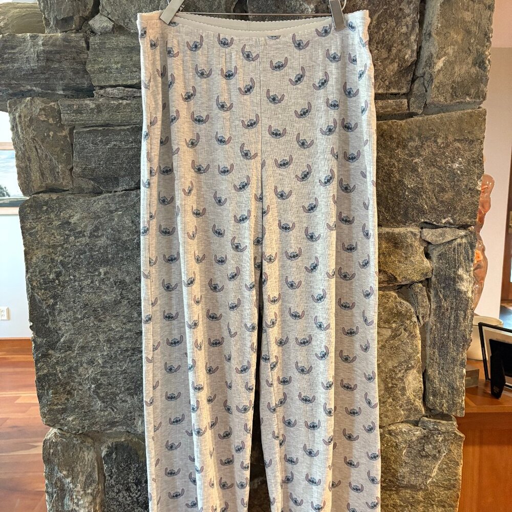 OFFICIAL DISNEY STITCH PJ LOUNGE WIDE LEG PANTS SIZE L (US 10-12) -NWOT